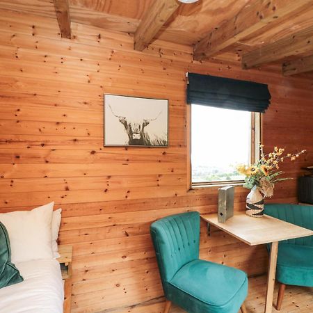 Shepherd'S Hut สการ์โบโรห์ ภายนอก รูปภาพ